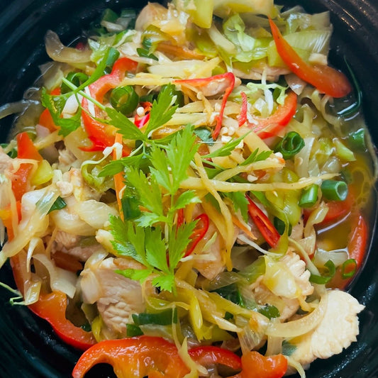 Gebakken gember met groenten